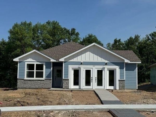 707 Vista Court, Hanover, MN 55341