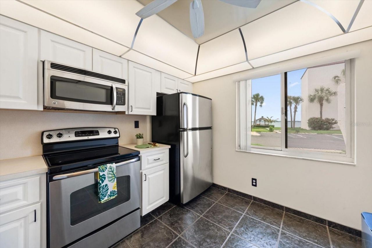 5532 Puerta Del Sol Boulevard S, Unit 138, Saint Petersburg, FL 33715 Photo