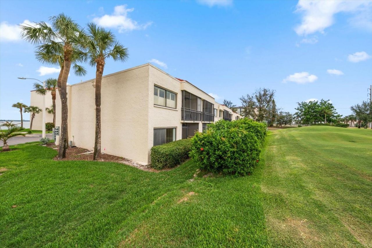 5532 Puerta Del Sol Boulevard S, Unit 138, Saint Petersburg, FL 33715 Photo