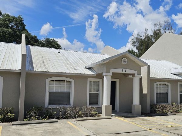 711 LAKE JESSIE DRIVE , WINTER HAVEN, FL 33881
