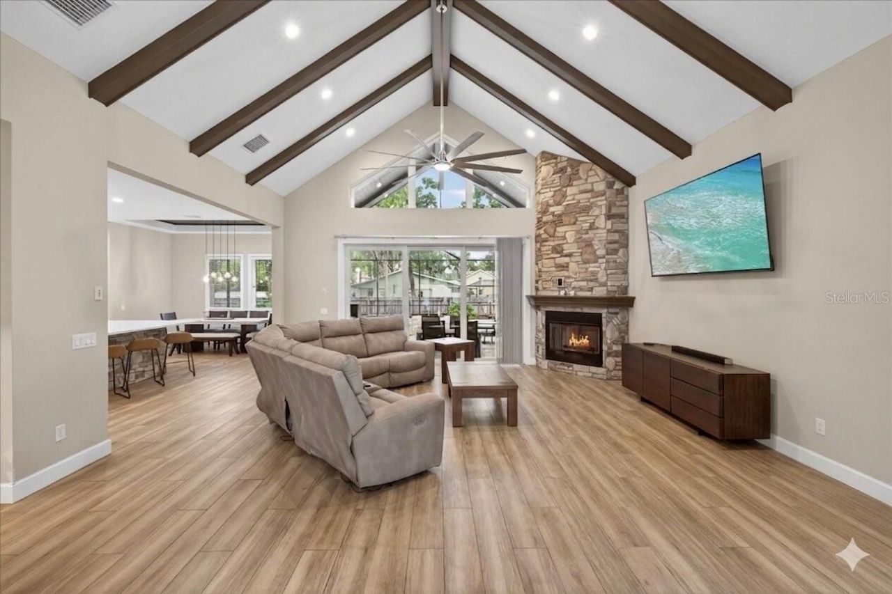 1208 Sunset Lane, Lutz, FL 33549 Photo