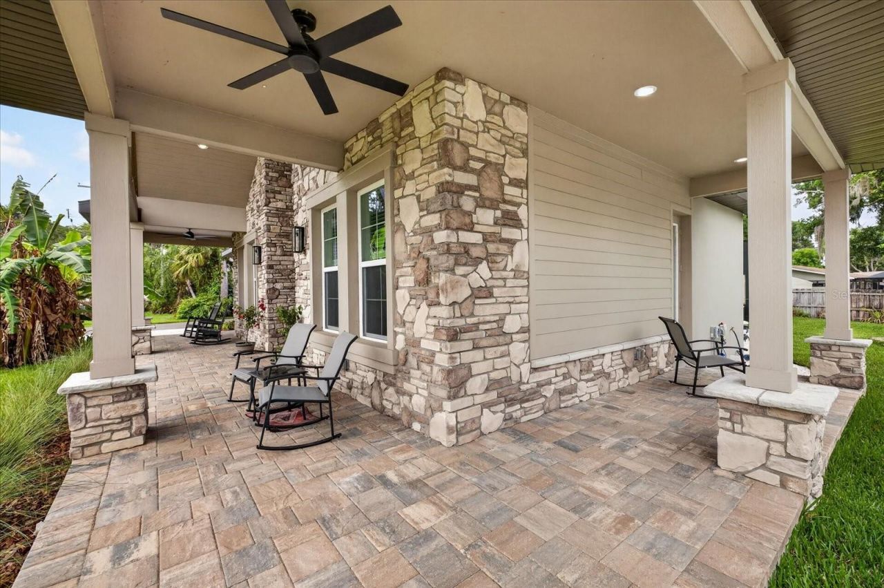 1208 Sunset Lane, Lutz, FL 33549 Photo