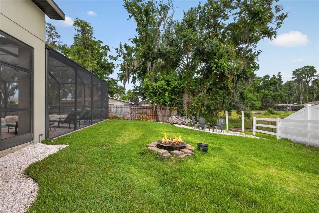 1208 Sunset Lane, Lutz, FL 33549 Photo