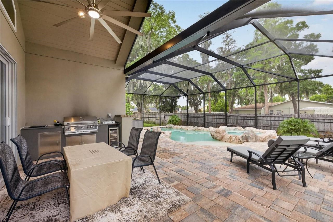 1208 Sunset Lane, Lutz, FL 33549 Photo
