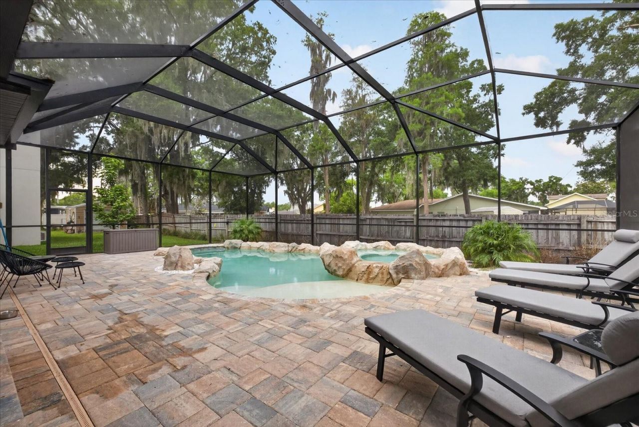 1208 Sunset Lane, Lutz, FL 33549 Photo