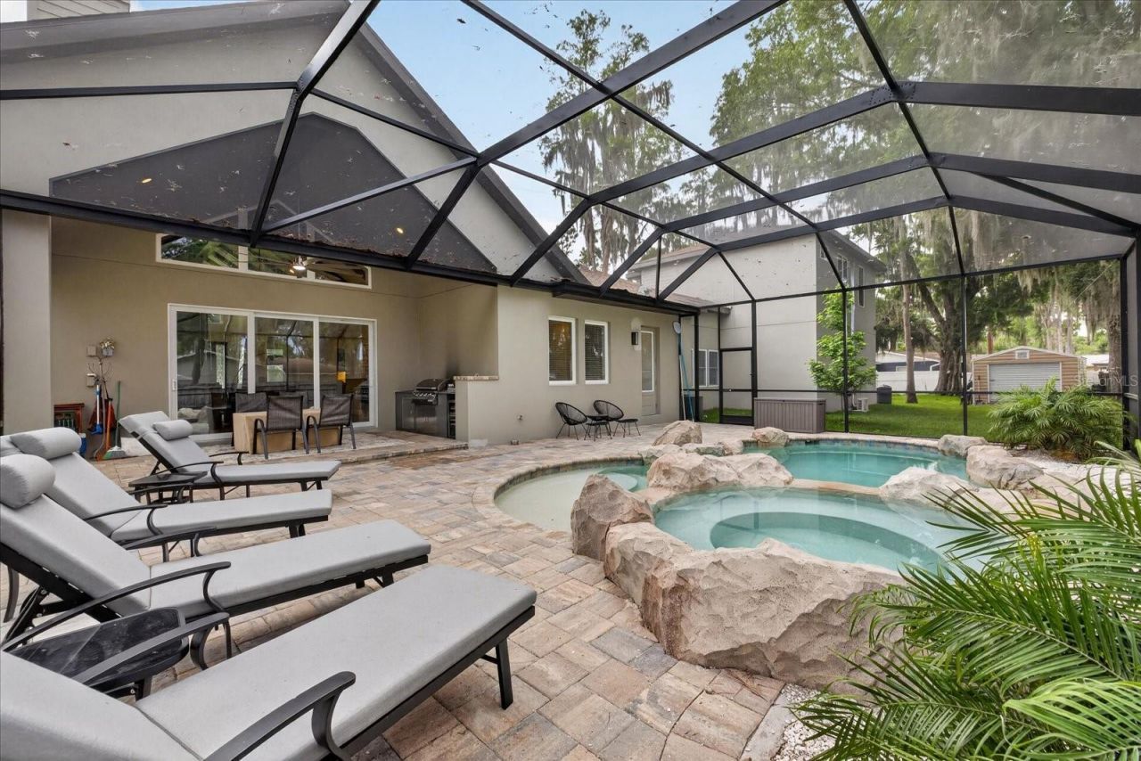 1208 Sunset Lane, Lutz, FL 33549 Photo