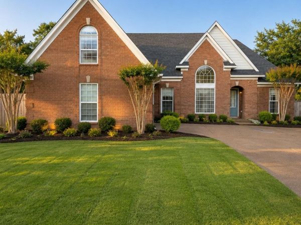 1680 BERRYHILL RD, Cordova, TN 38016