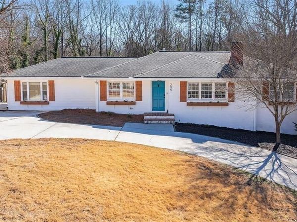 295 Oakland Drive, Gainesville, GA 30501