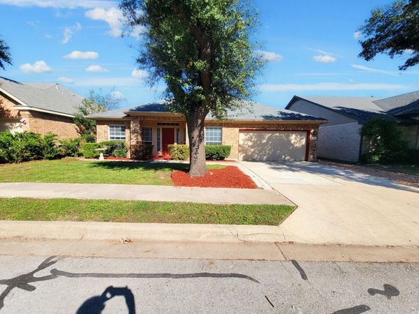 1508 Natural Bridge LN, Pflugerville, TX 78660