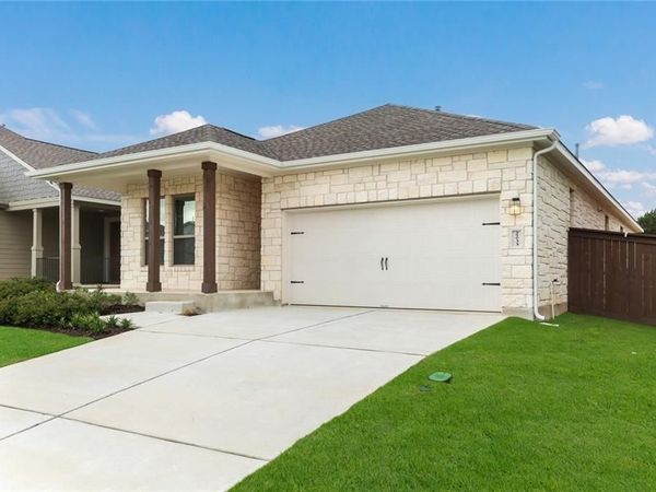 2233 Ringstaff RD, Leander, TX 78641
