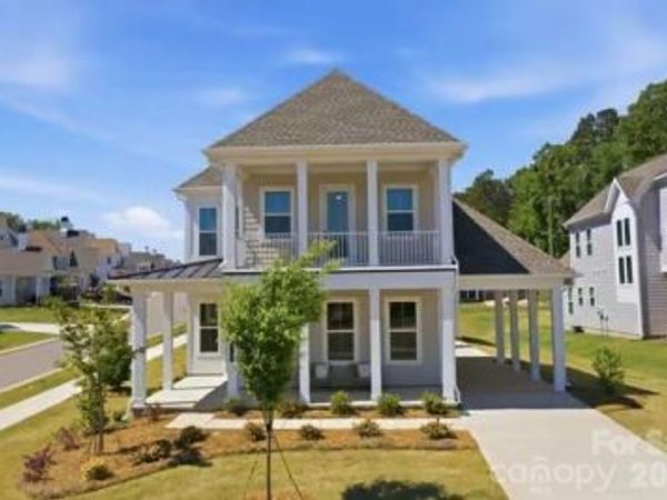 7392 Deer Hollow Road, Unit 27, Sherrills Ford, NC 28673