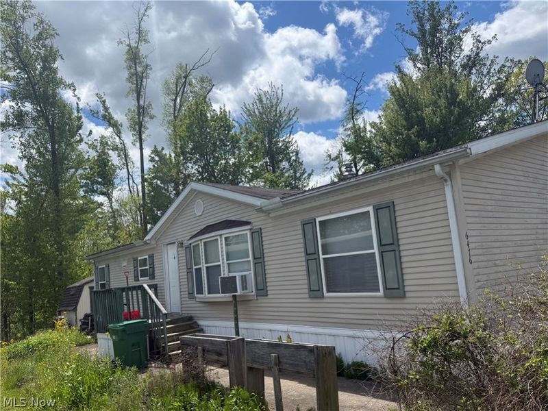 6476 Linda Lane , Ravenna, OH 44266 Photo 1