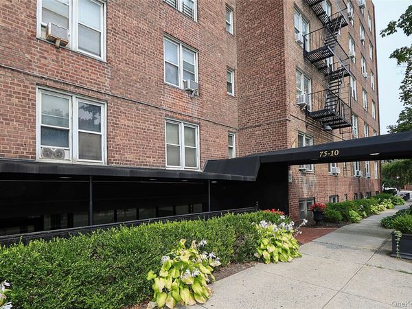 7510 Yellowstone Boulevard, Unit 2C, Rego Park, NY 11374