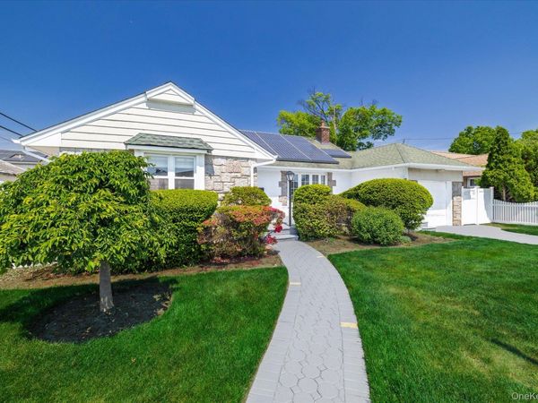 708 Lorentz Street, Elmont, NY 11003