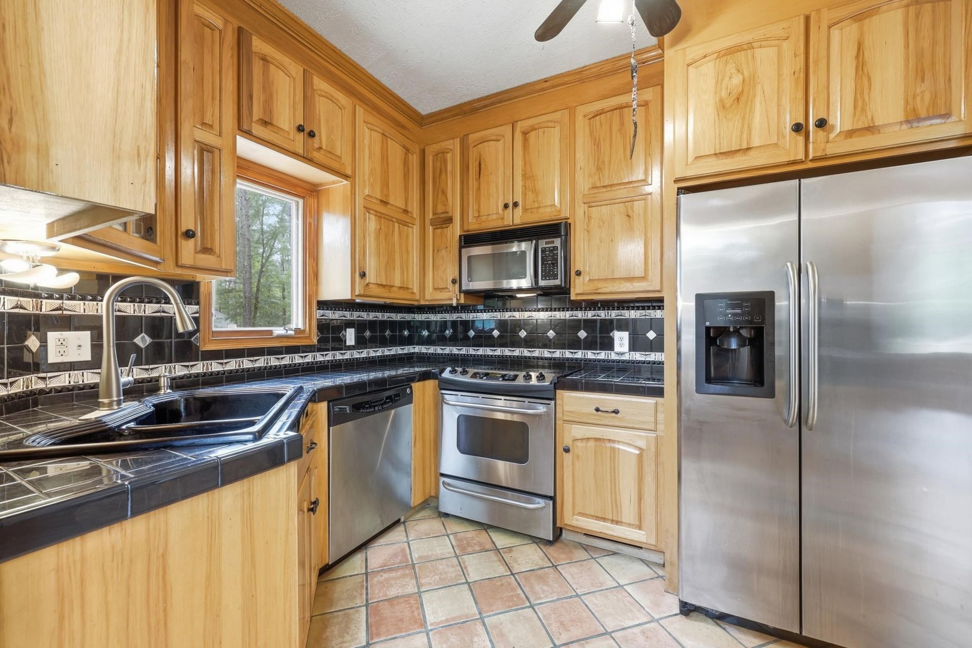 7930 South Island Rd.  Photo 14