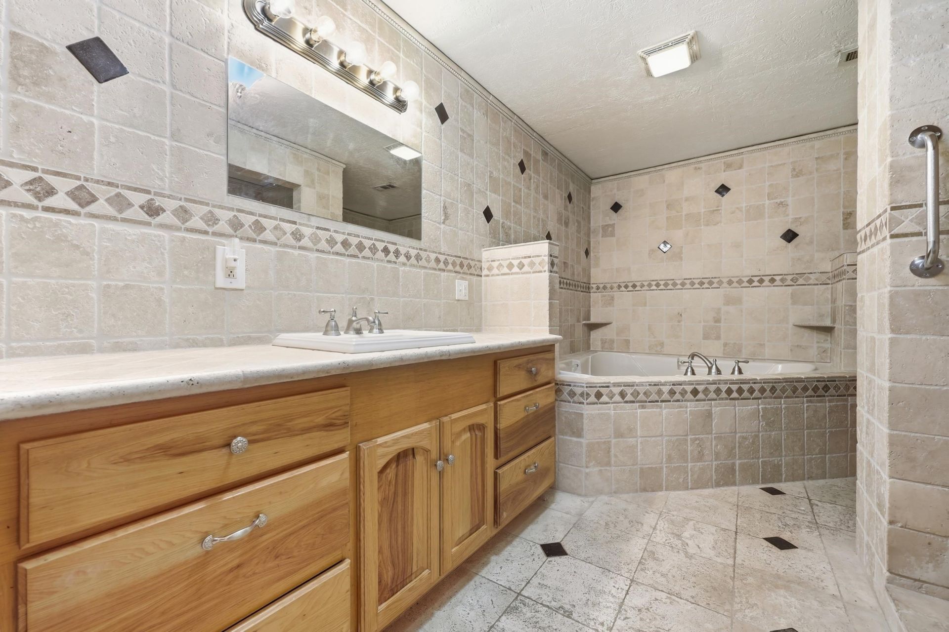 7930 South Island Rd.  Photo 23