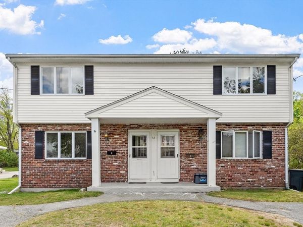 13 Warren Ave, Unit B, Chelmsford, MA 01824