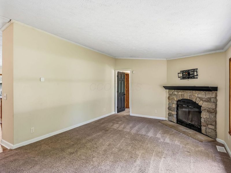 2827 County Road 26, Marengo, OH 43334 Photo 4