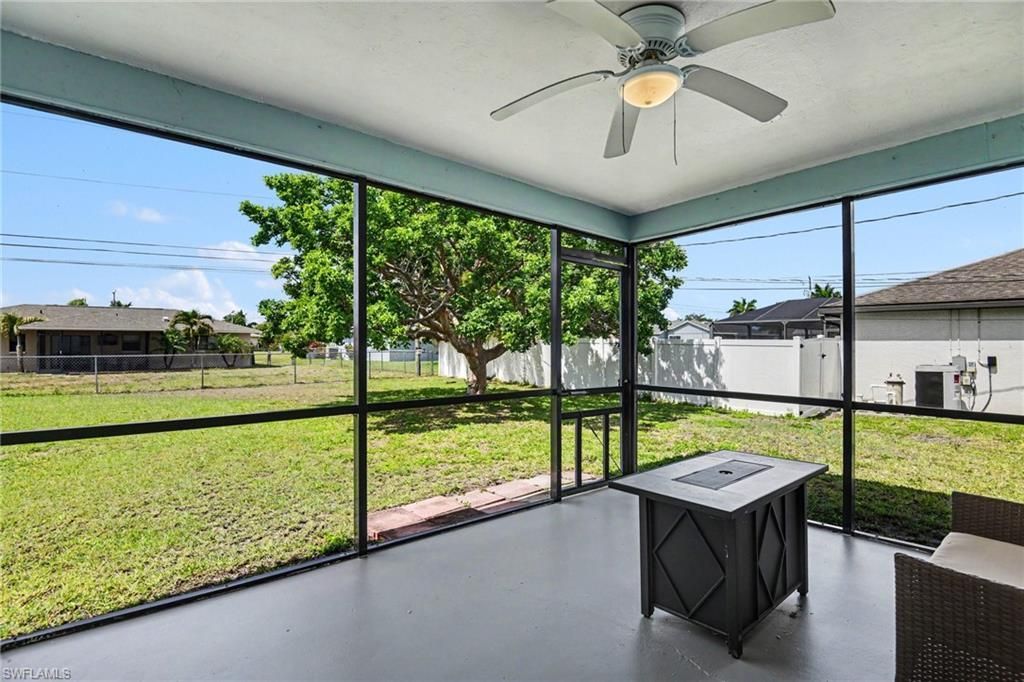 610 Retunda Pkwy W, Cape Coral, FL 33904 Photo