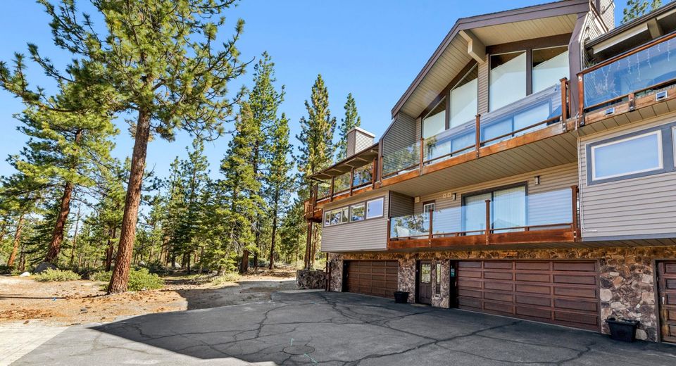 121 Holly Lane, Unit # A, Stateline, NV 89449 Photo