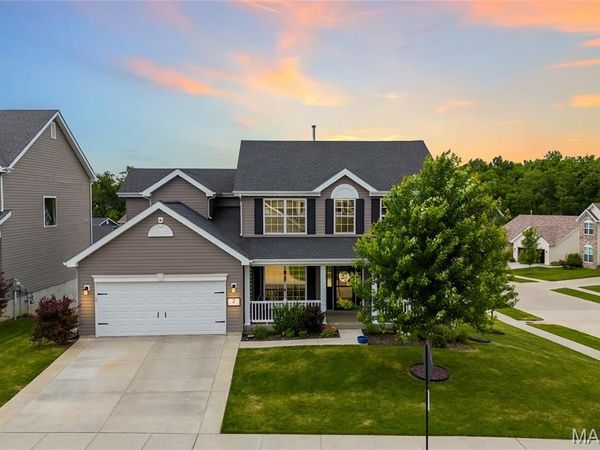 2 Windrush Court, O'Fallon, MO 63366