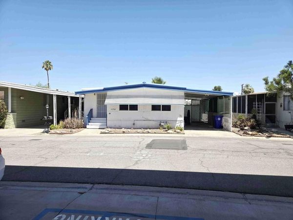 74 Oasis Drive N, Cathedral City, CA 92234