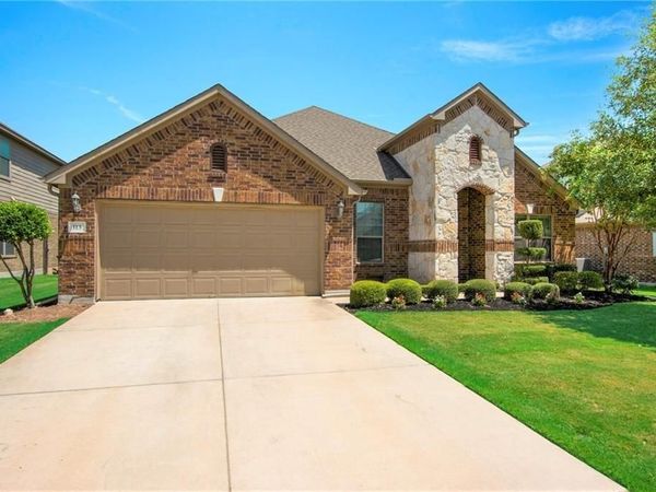 113 Wallin Farms DR, Hutto, TX 78634