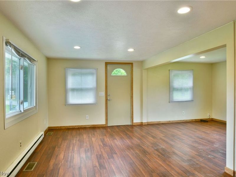800 N Leavitt Road, Leavittsburg, OH 44430 Photo 13