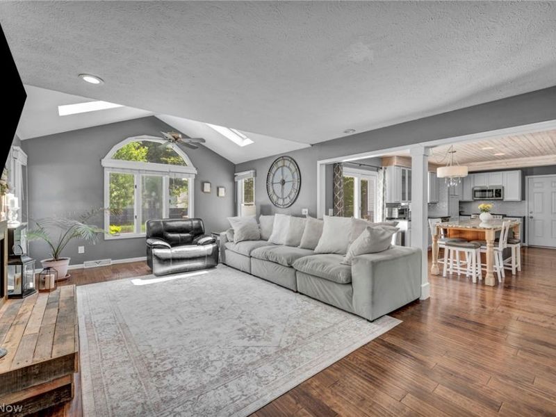 6725 N Palmerston Drive, Mentor, OH 44060 Photo 7