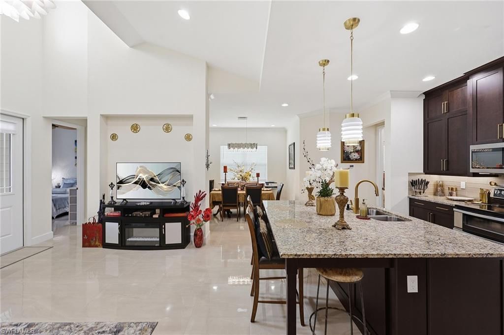 7204 Cayo Coco Ln , Naples, FL 34113 Photo
