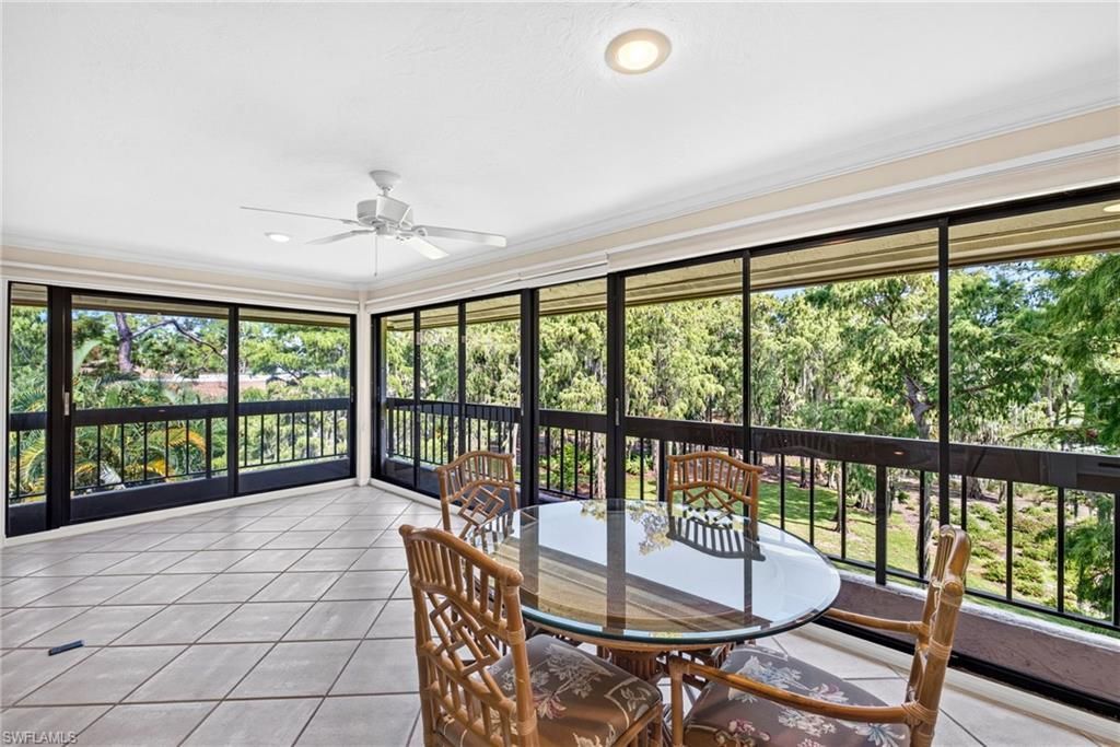 200 Wyndemere Way, Unit B402, Naples, FL 34105 Photo