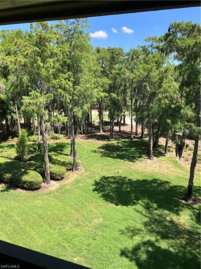 200 Wyndemere Way, Unit B402, Naples, FL 34105 Photo