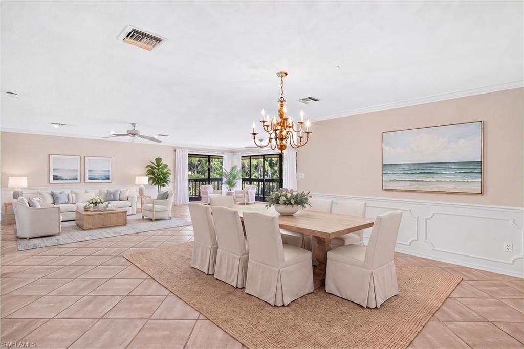 200 Wyndemere Way , Unit B402, Naples, FL 34105 Photo