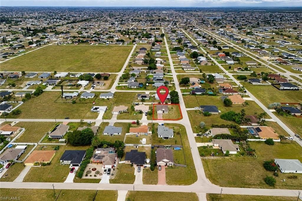2220 NE 5th Ave , Cape Coral, FL 33909 Photo