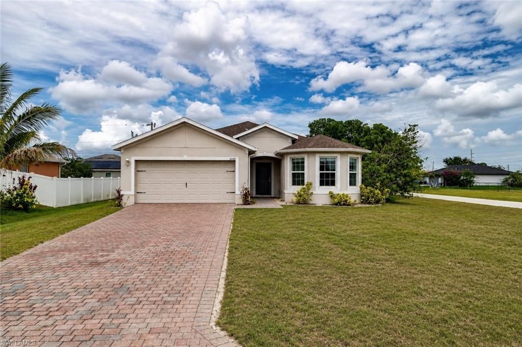 2220 NE 5th Ave , Cape Coral, FL 33909 Photo
