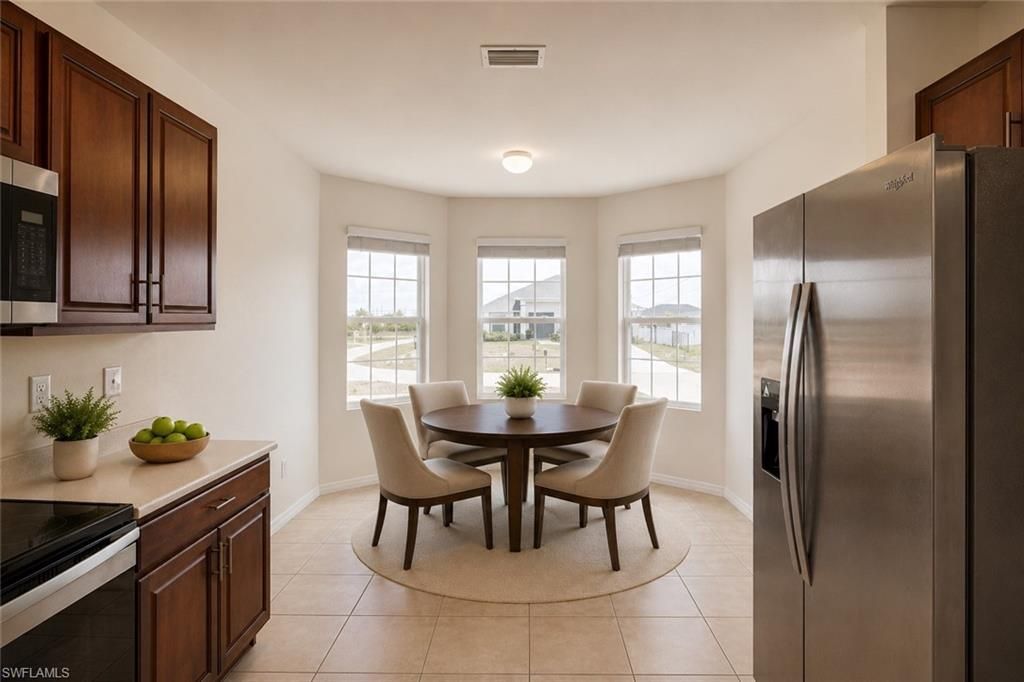 2220 NE 5th Ave , Cape Coral, FL 33909 Photo