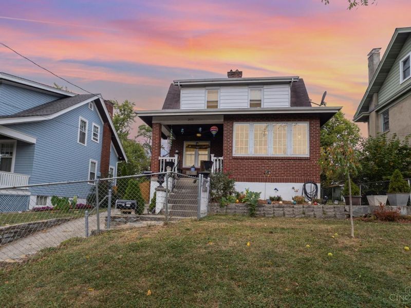 2473 Wahl Terrace, Cincinnati, OH 45211 Photo 2