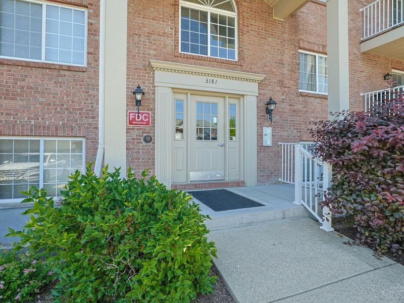 3181 Preserve Lane, Unit 1C, Colerain Township, OH 45239 Photo 2