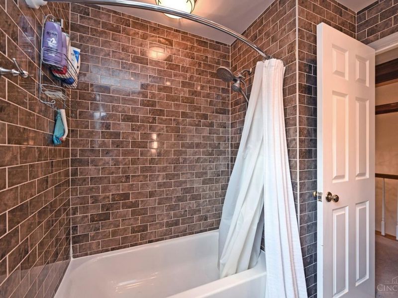 12046 Timberlake Drive, Cincinnati, OH 45249 Photo 48
