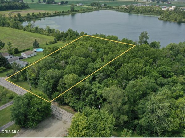 0 Locust Street , Luckey, OH 43443
