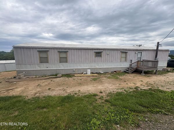 124 Watson Lane, Harriman, TN 37748