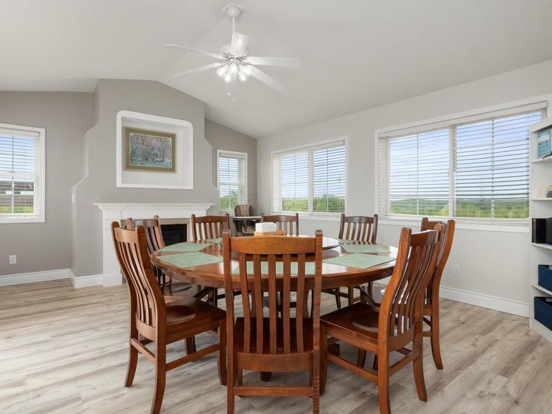 6805 Old Stagecoach Road , Frazeysburg, OH 43822 Photo 17