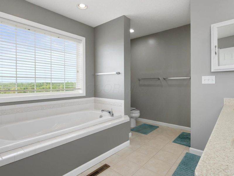 6805 Old Stagecoach Road , Frazeysburg, OH 43822 Photo 30