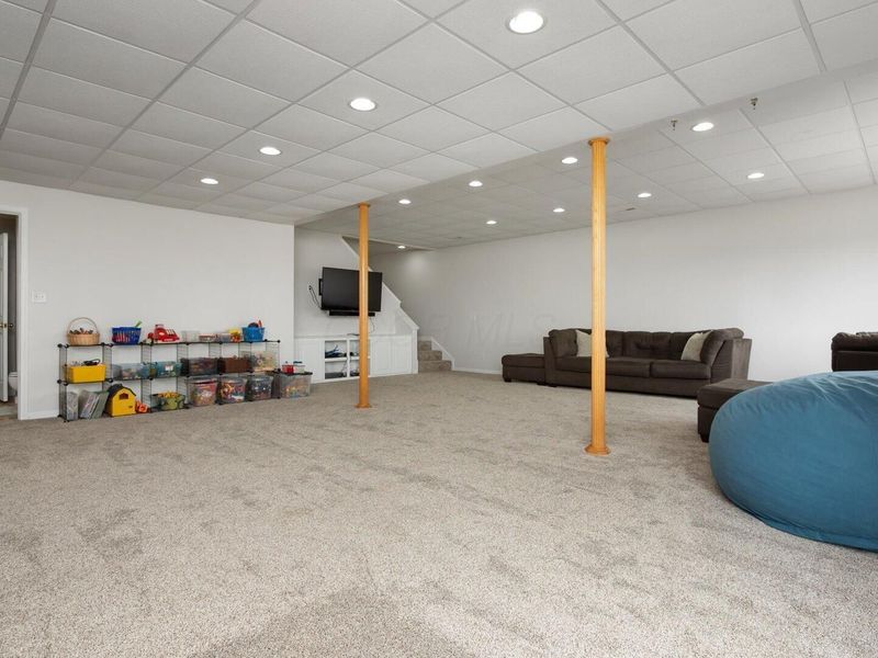 6805 Old Stagecoach Road , Frazeysburg, OH 43822 Photo 46