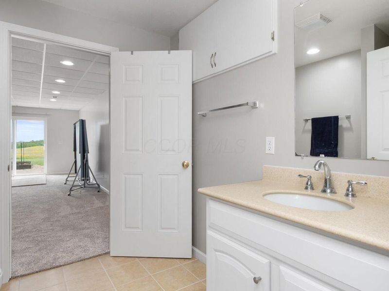 6805 Old Stagecoach Road , Frazeysburg, OH 43822 Photo 49
