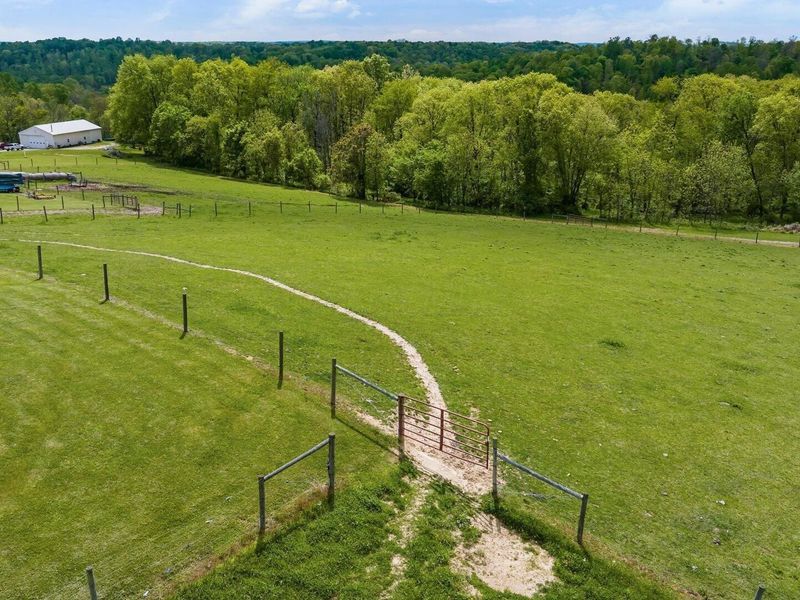 6805 Old Stagecoach Road , Frazeysburg, OH 43822 Photo 93