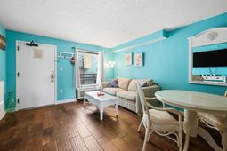 6804 N Ocean Blvd.  photo 4