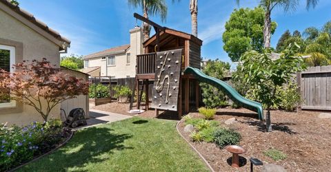 2741 Fleet Cir, Rocklin, CA 95765 Photo