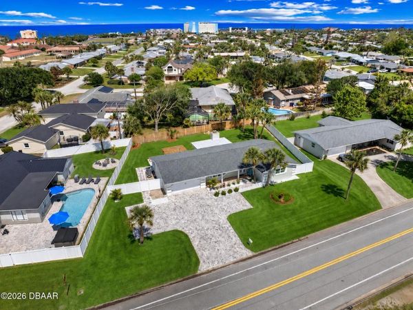 947 N Halifax Drive, Ormond Beach, FL 32176