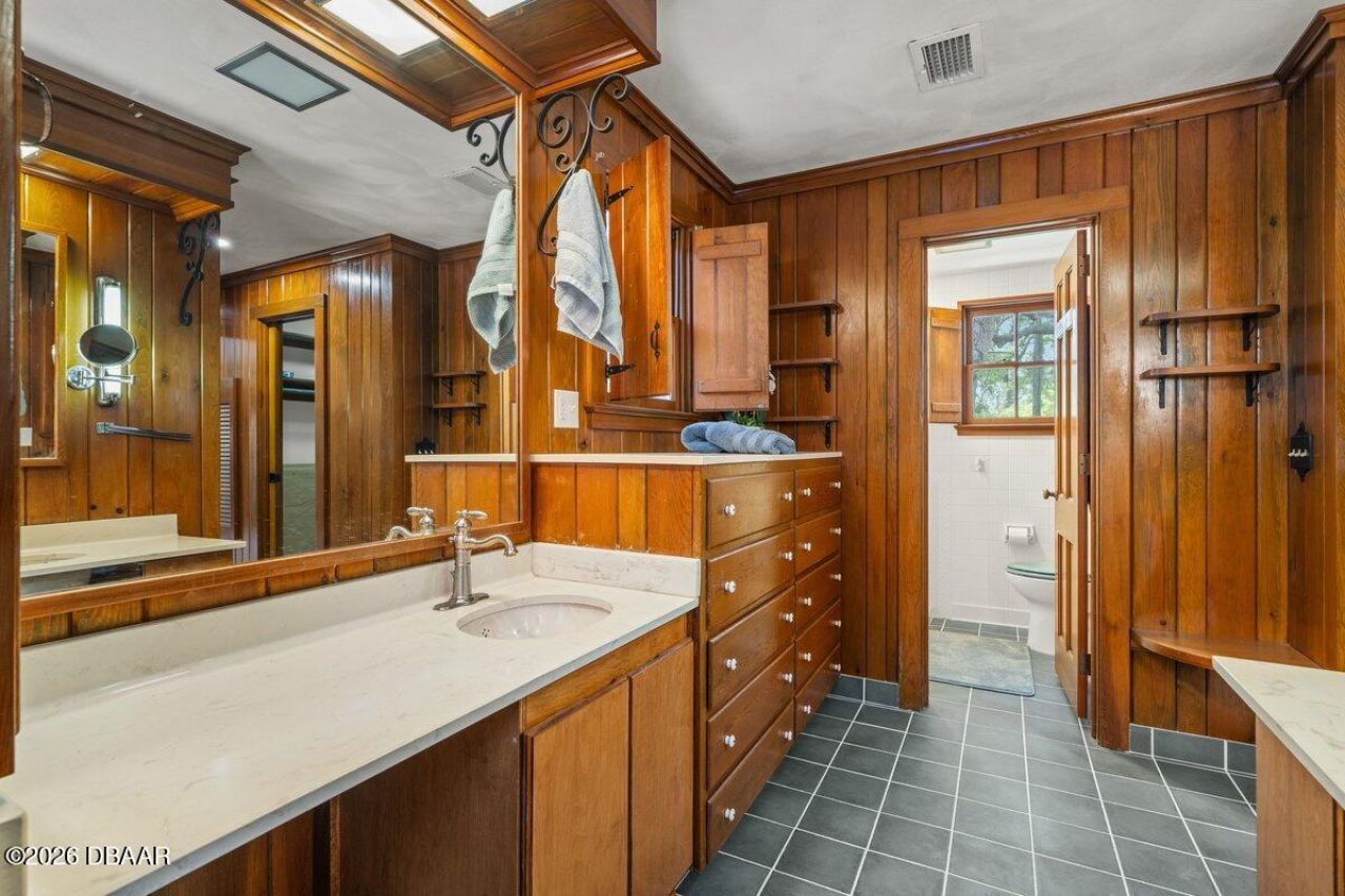 639 & 659 John Anderson Drive, Ormond Beach, FL 32176 Photo